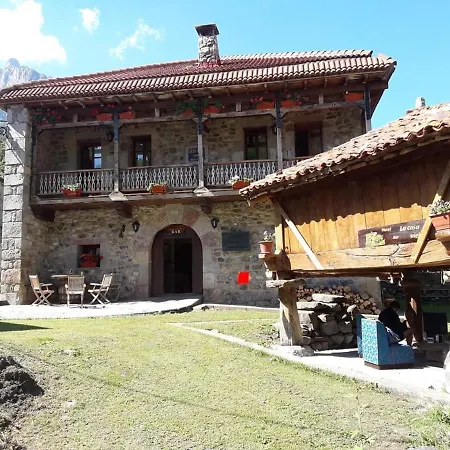 Hotel La Casa Vieja En Valdeon