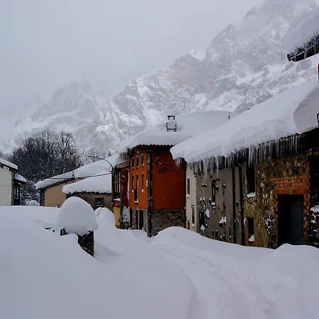 La Casa Vieja En Valdeon 2* Soto De Valdeon