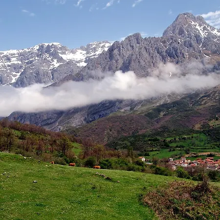 La Casa Vieja En Valdeon 2* Soto De Valdeon